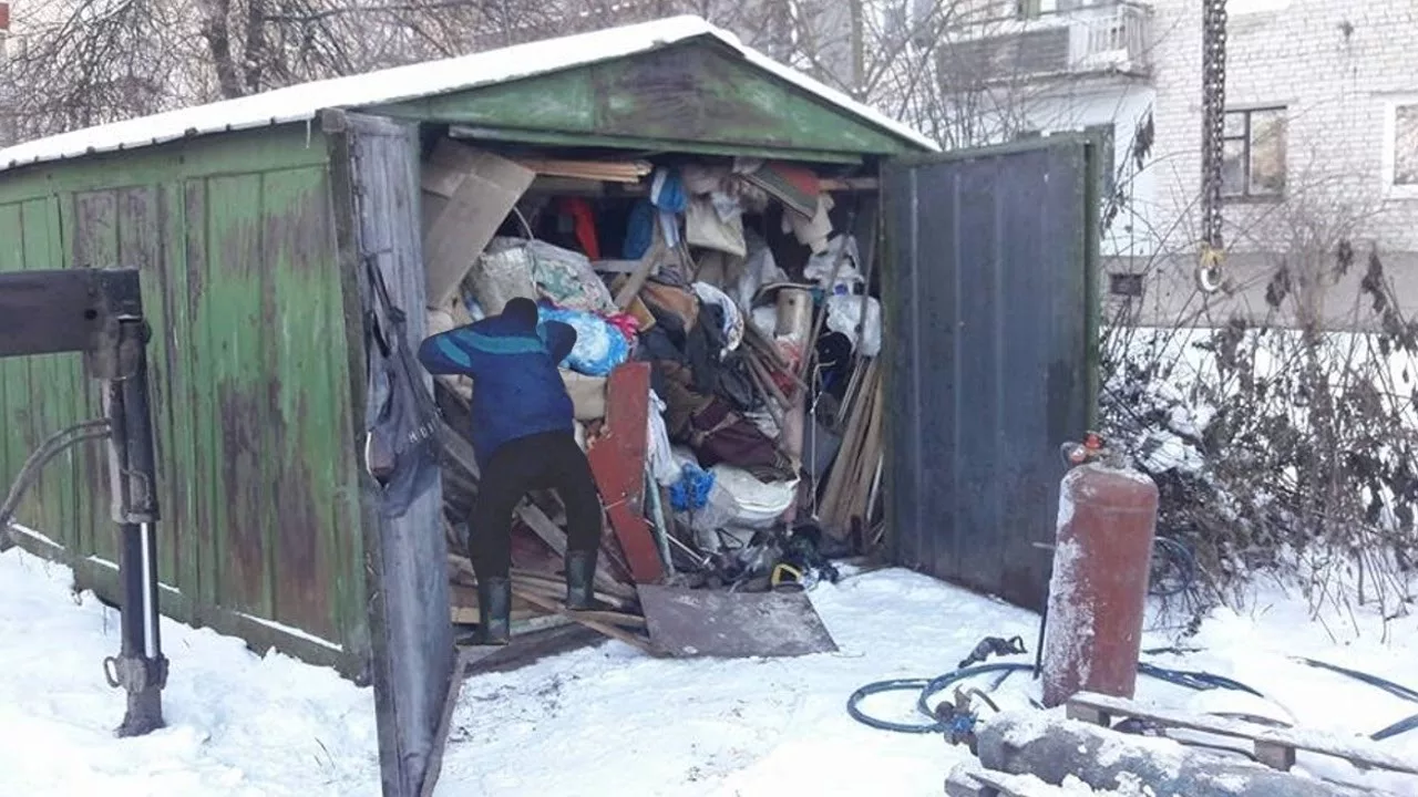 Вывоз мусора из гаража с гарантией чистоты в Оренбурге в октябре